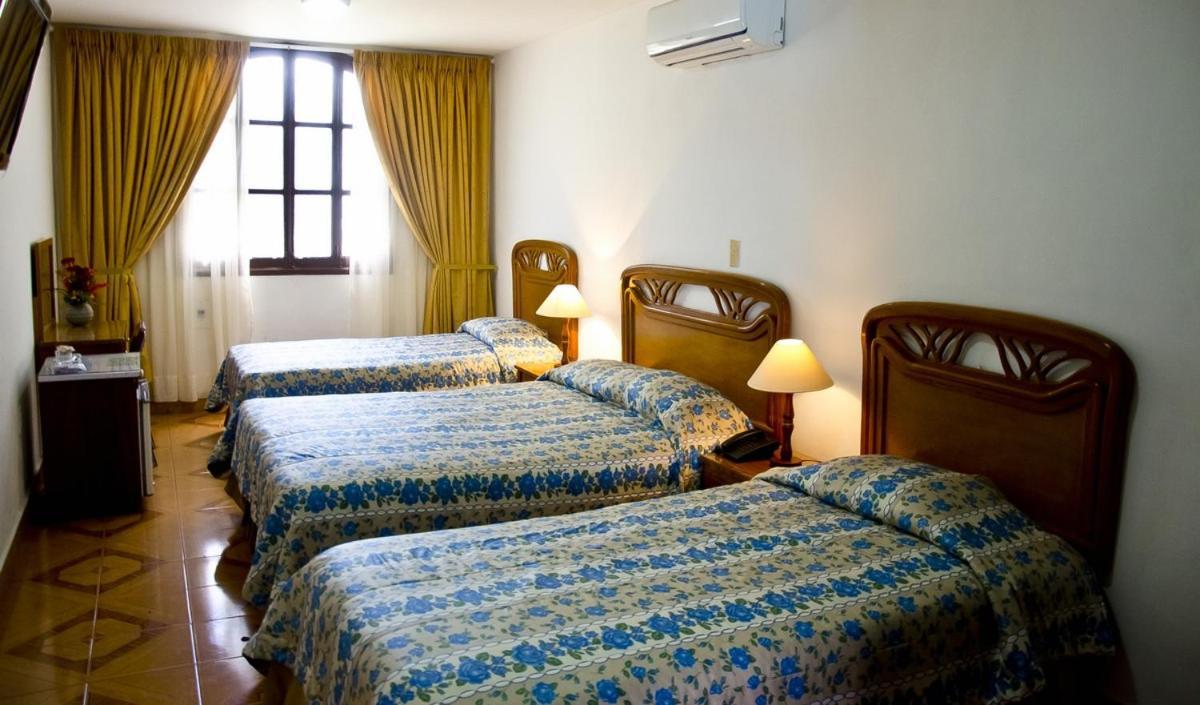 Hotel Chucarima Кукута Экстерьер фото